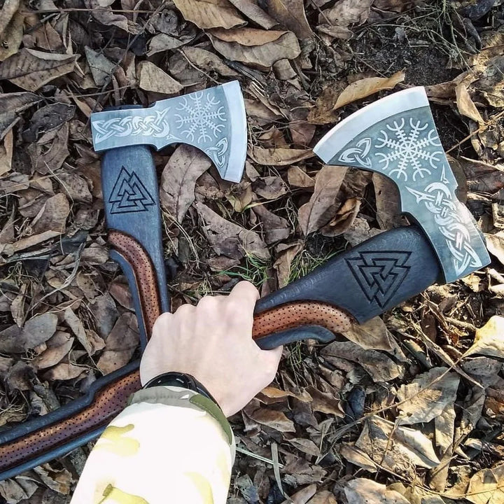 "TRIQUETRA" Viking Axe