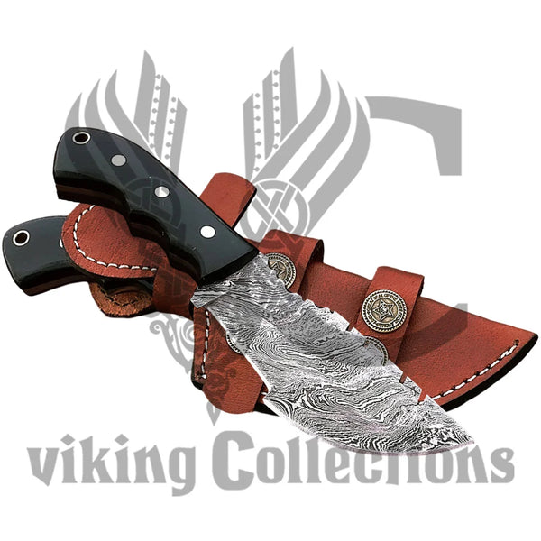 Bull Horn Handle Tracker Knife